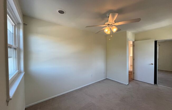 2 beds, 1 bath, 1,000 sqft, $1,700, Unit Unit B