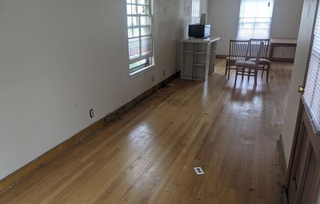 Studio, 1 bath, $919, Unit 1615 04