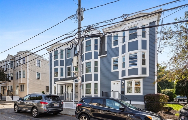 205 W 6