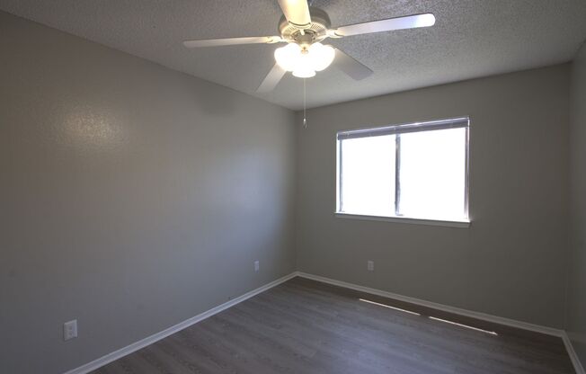 2 beds, 1 bath, 880 sqft, $1,250, Unit 254