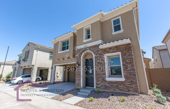 1097 E CHAPMAN DR