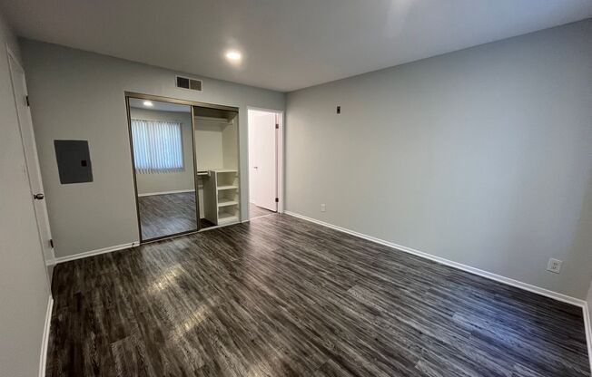 1 bed, 1 bath, 700 sqft, $2,048, Unit 208
