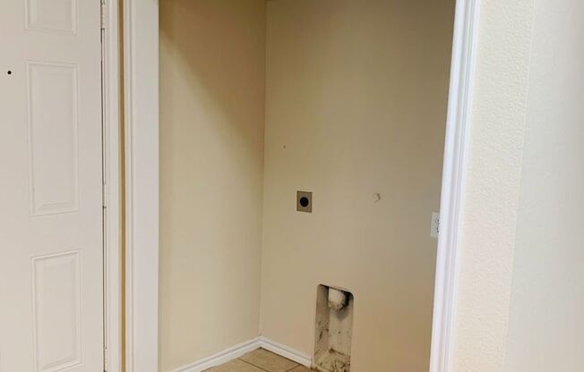 3/2 Duplex in Arlington