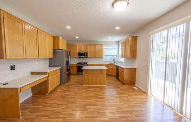 Home for rent in fast growing Ridgefield, WA - 4 bedr + Bonus Room