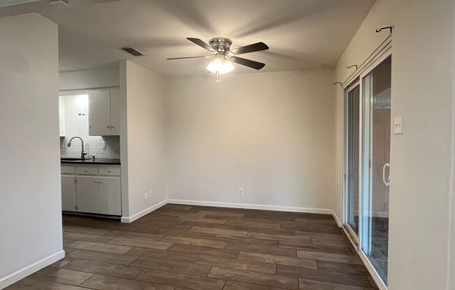 2/2 WITH TWO Car Garage in GREAT Location