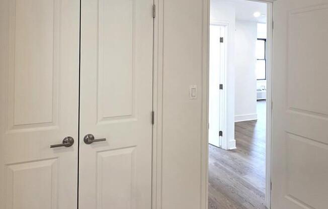 2 beds, 2 baths, $7,000, Unit 9M