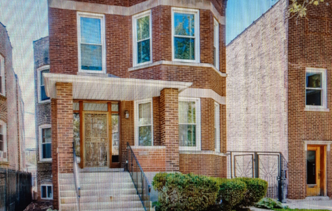 3141 N SPRINGFIELD AVE