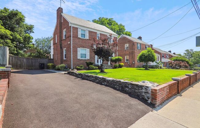 Lovely 4BR/2BTH Home ready for early-mid August in Hyattsville, minutes from DC!