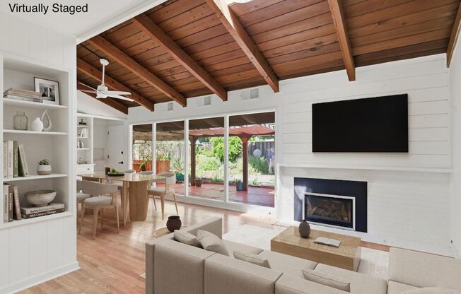 3BD/1B Single Family Home - Zen Garden!