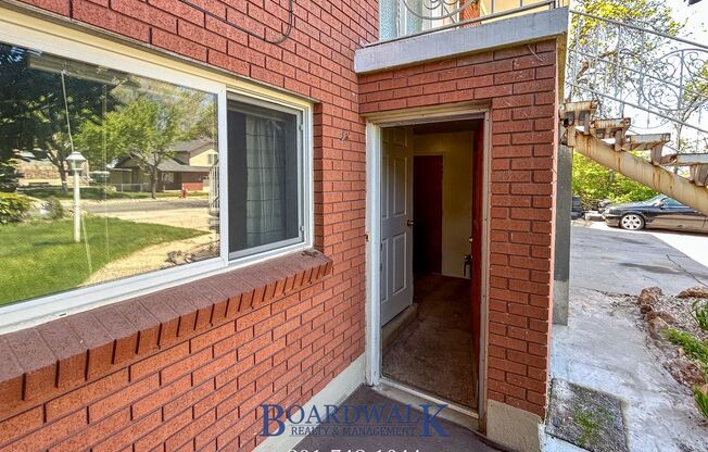 Spacious 3-Bed Basement Apartment in Sandy
