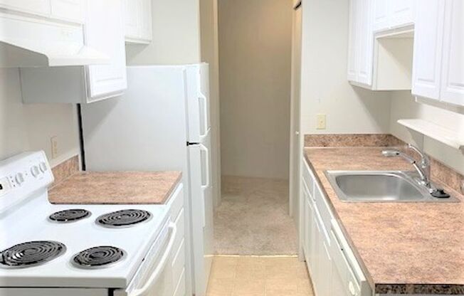 1 bed, 1 bath, 693 sqft, $1,550, Unit 103