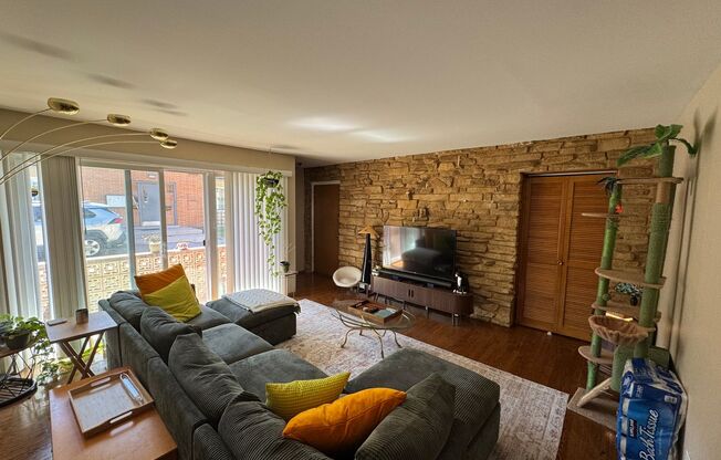 13 Scotdale Rd.