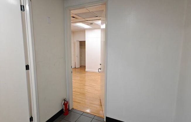 733-739 Grant Ave / 30-40 Waverly Pl