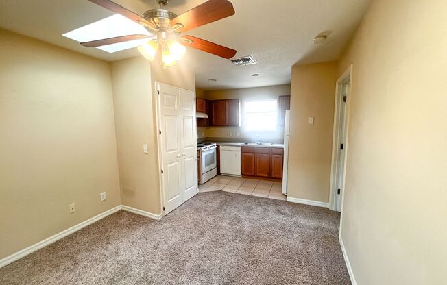 MOVE IN MAY-Water & electricity included 1x1 above garage apartment!! Full kitchen & bathroom!! Washer & dryer! Separate entrance in back!