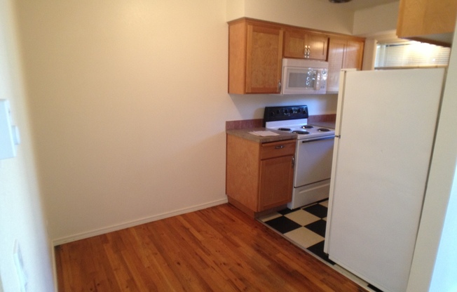 1 bed, 1 bath, $1,395, Unit 5511