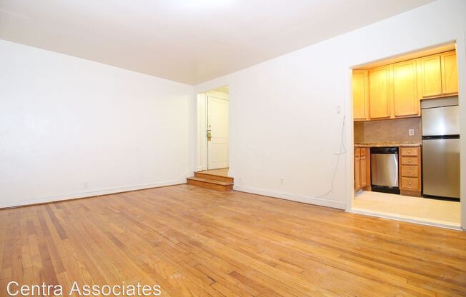 30 S. 22nd St