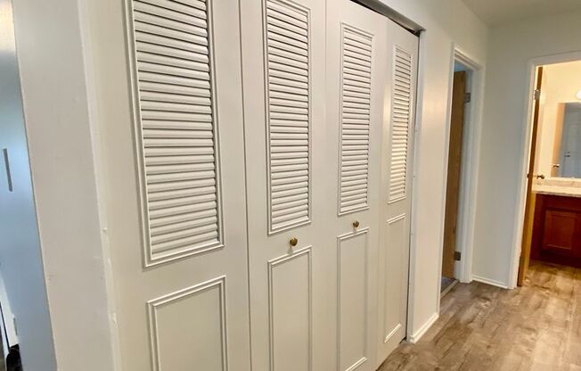 1 bed, 1 bath, 700 sqft, $1,095, Unit 209