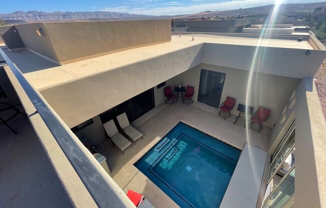 WOW WOW WOW! PRIVATE POOL & ROOFTOP DECK WITH VIEWS & FURNISHED!!