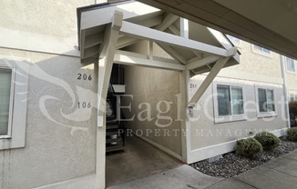 Availability at the Vineyards! 2 Bedroom 2 Bath ~ 2nd Floor Apartment **$200.00 Off 2nd Months Rent**