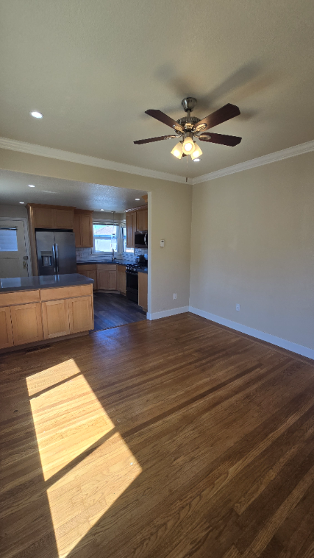 1269 147 AVE
