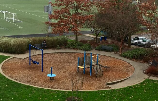 1 bed, 1 bath, 679 sqft, $1,415, Unit 419