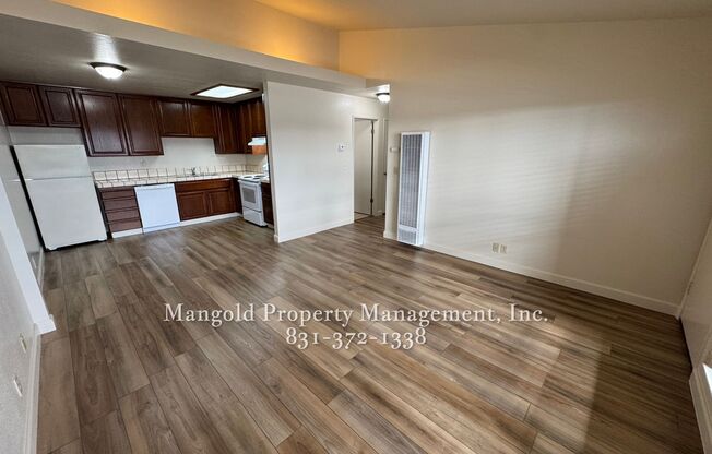 2 beds, 1 bath, 717 sqft, $2,275, Unit 38-H
