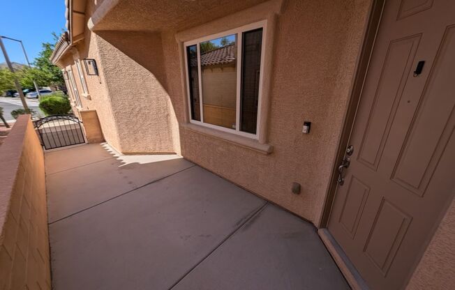 1045 AMBROSIA DR
