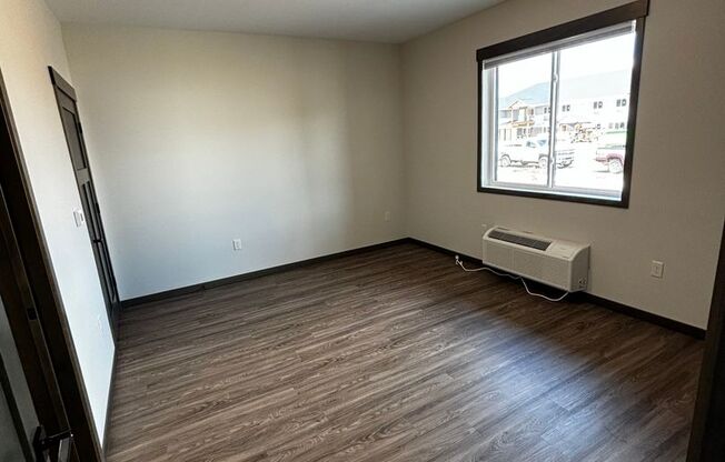 1 bed, 1 bath, 805 sqft, $1,295, Unit 701 APT 108 (Lower)