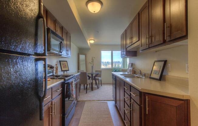 Kitchen | Urban Center apartments in Lynnwood