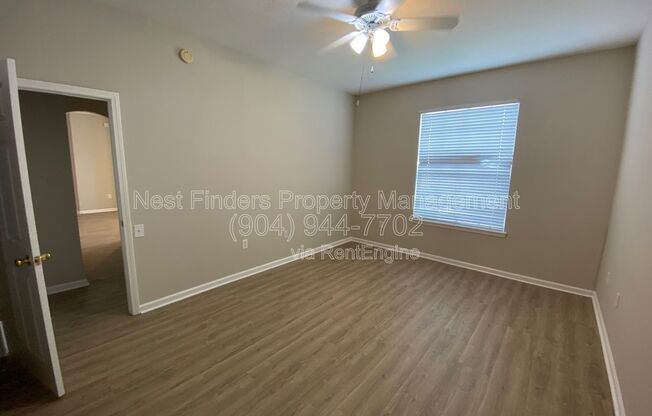 3 beds, 2 baths, 1,408 sqft, $1,600, Unit 929