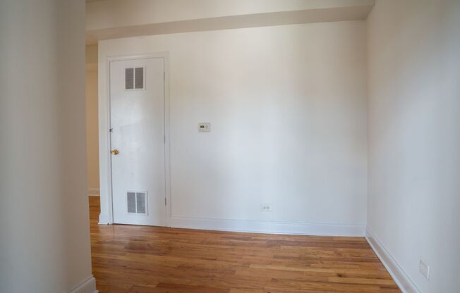 2 beds, 1 bath, 775 sqft, $1,725, Unit 3154-1