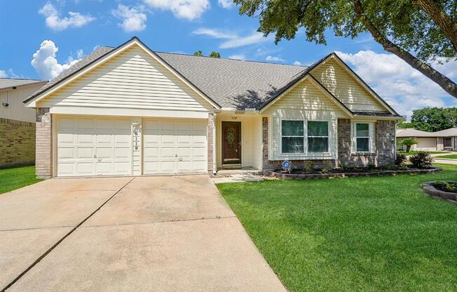 2119 LANDCIRCLE CT