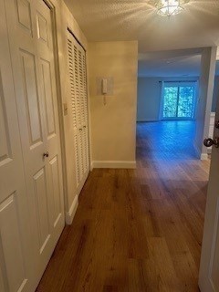 1 bed, 1 bath, 1,096 sqft, $2,550, Unit 211