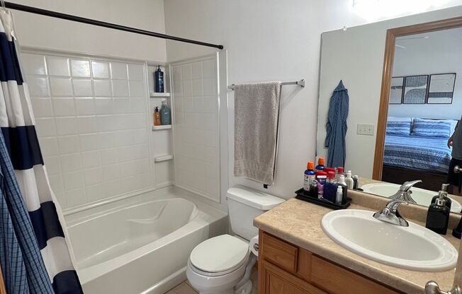 2 beds, 2.5 baths, $1,890