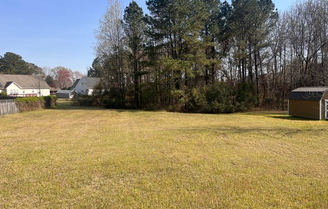 3 bedroom 2 bath single family home. Fresh paint, new floors