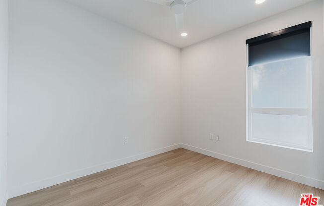 Studio, 1 bath, 569 sqft, $3,395, Unit 718