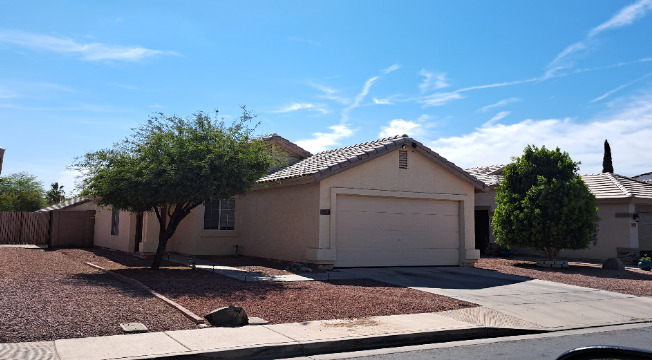 12423 N 121 DR
