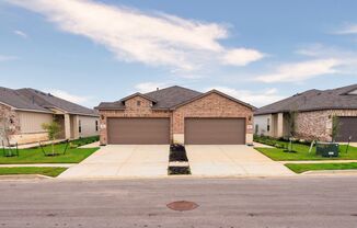 3 beds, 2 baths, $1,695, Unit # 1