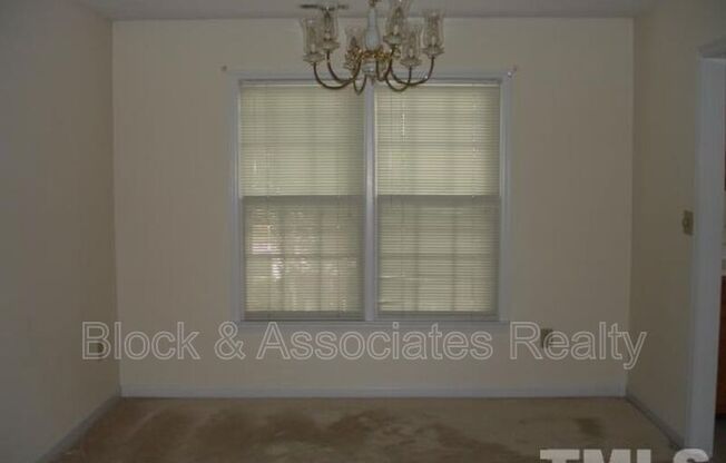 311 WAX MYRTLE CT