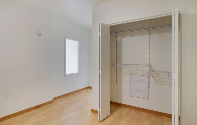 2 beds, 1 bath, 773 sqft, $1,310, Unit A223