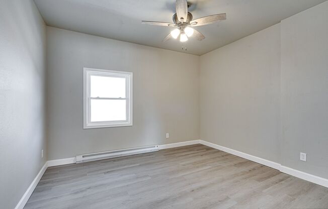 1 bed, 1 bath, 550 sqft, $999, Unit 3015 - P2