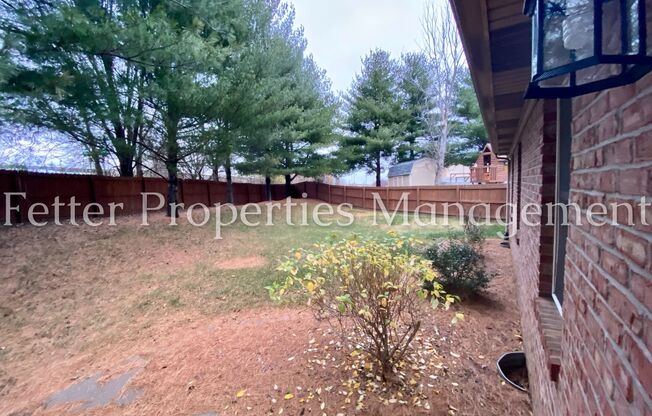 3 beds, 2 baths, $2,200