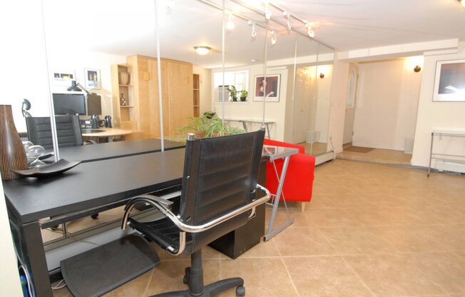 16 Micieli Pl # 1