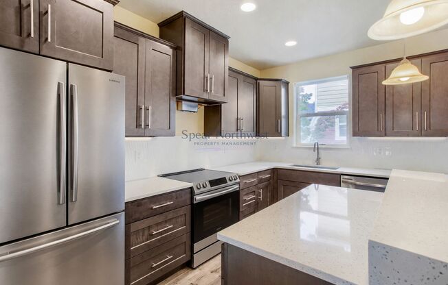 3 beds, 3.5 baths, $2,695