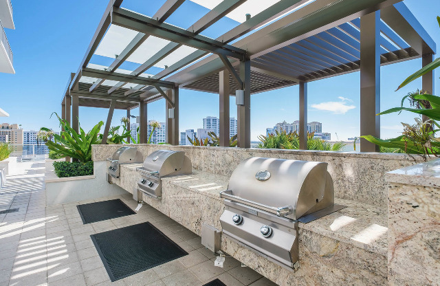 Daytime Grill Area