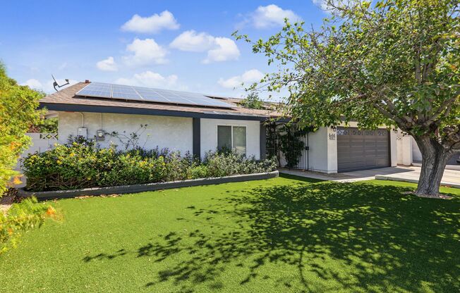 Beautiful Single Story Home with a Pool & Spa! No HOA!