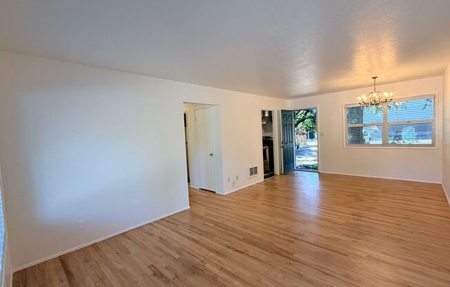 2 beds, 1 bath, 801 sqft, $1,825, Unit 3030-03