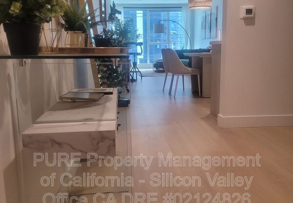 188 W JAMES ST 10510