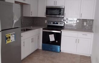 2 beds, 1 bath, $1,295, Unit 510-105