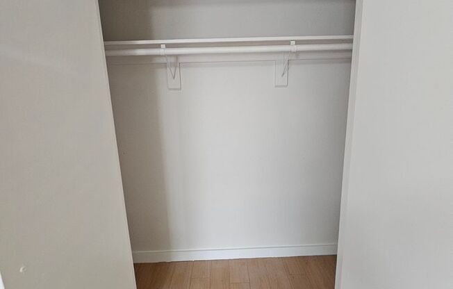 2 beds, 2 baths, 900 sqft, $1,299, Unit LAW11-201